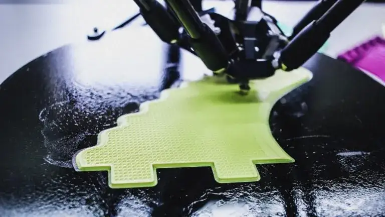 Zdjęcie Czym drukarka 3D drukuje? Poznaj materiały i ich zastosowania