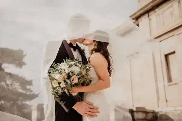 Jak skontaktować się z fotografem ślubnym? Poradnik krok po kroku