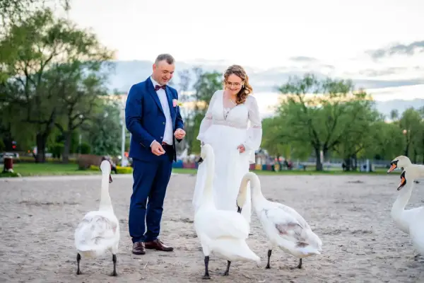 Ile kosztuje fotograf na wesele 2026? Ceny, pakiety i porady